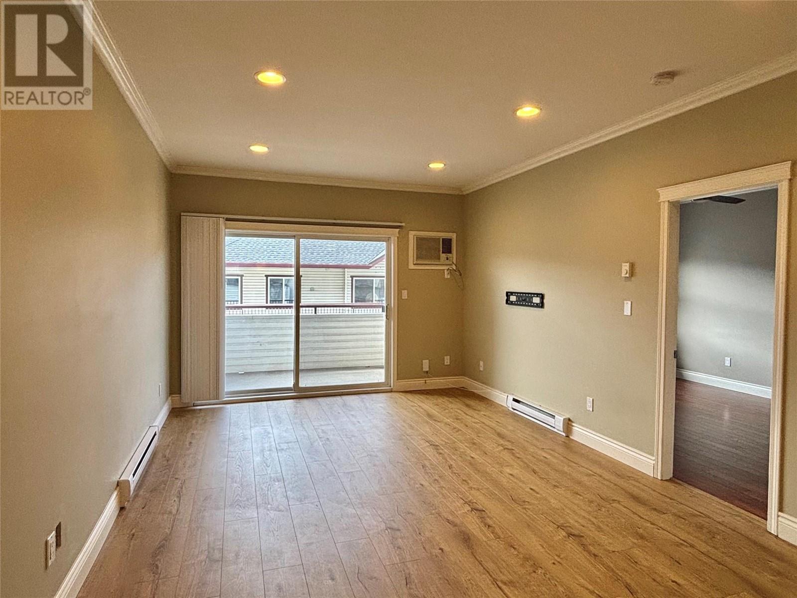 Property at 4800 Heritage Drive Unit# 13 image 5
