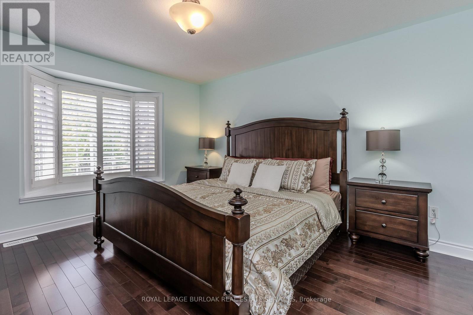 373 Burloak Drive, Oakville, Ontario  L6L 6W8 - Photo 28 - W12166999