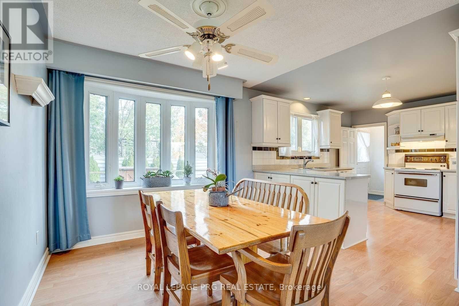 15367 Airport Road, Caledon (Caledon East), Ontario  L7C 1E6 - Photo 5 - W12167044