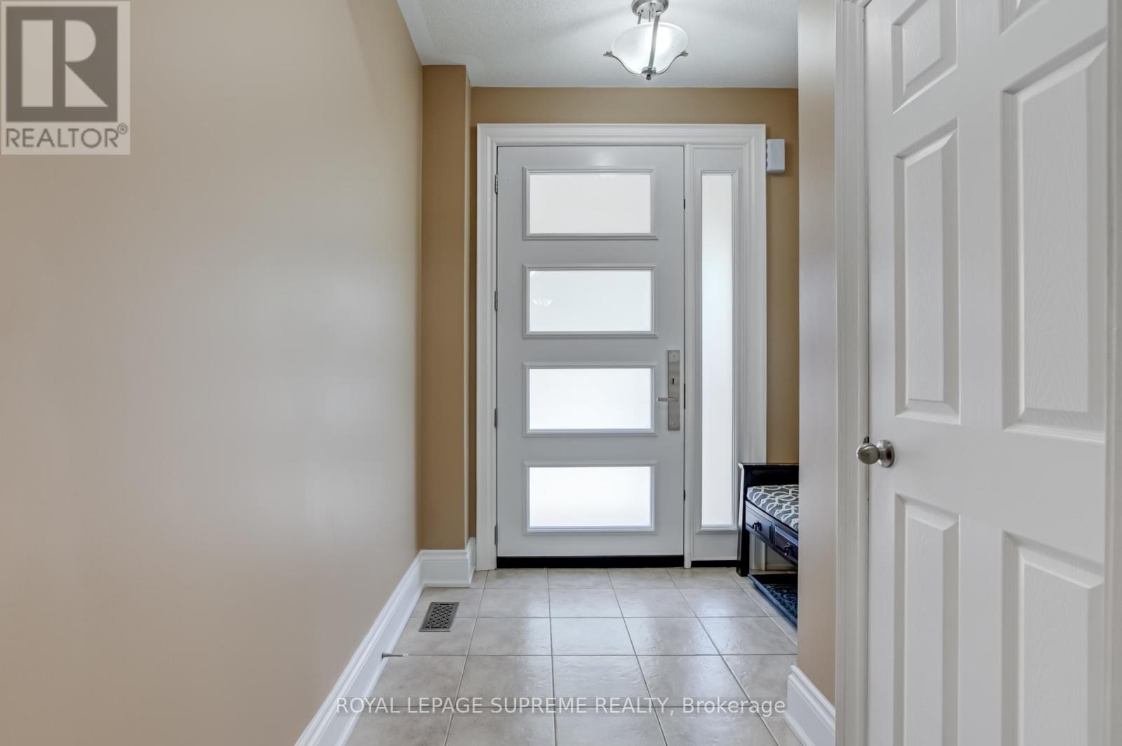 10 Sergio Marchi Street, Toronto, Ontario  M3L 0B6 - Photo 3 - W12167078
