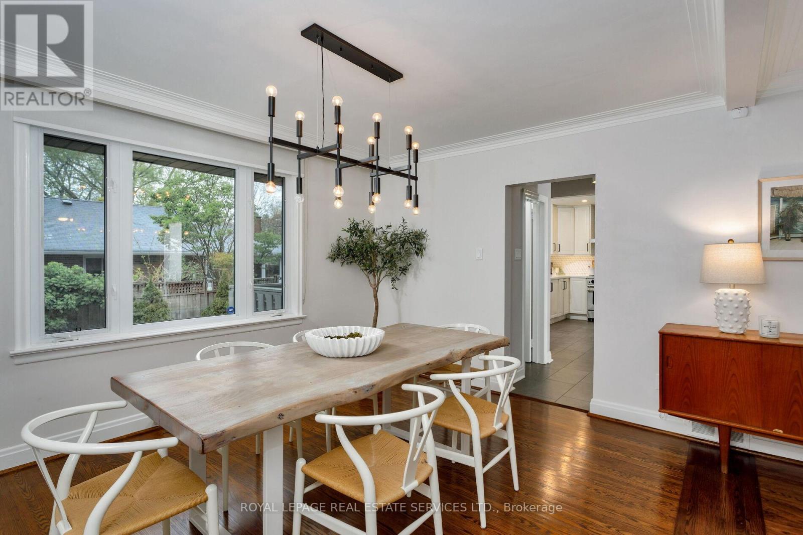 246 Berry Road, Toronto, Ontario  M8Y 1X9 - Photo 6 - W12167079