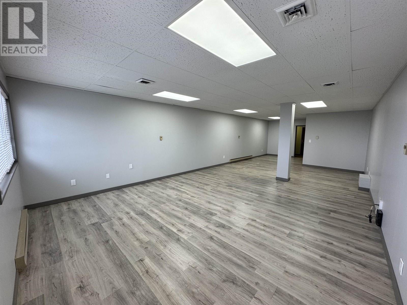 203 1062 Austin Avenue, Coquitlam, British Columbia  V3K 1P7 - Photo 2 - C8069348