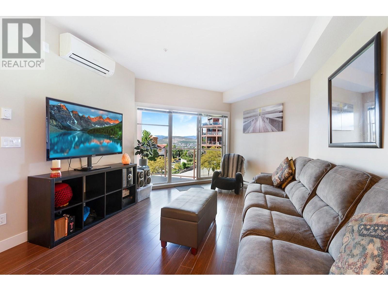 Property at 3211 Skyview Lane Unit# 201 image 5
