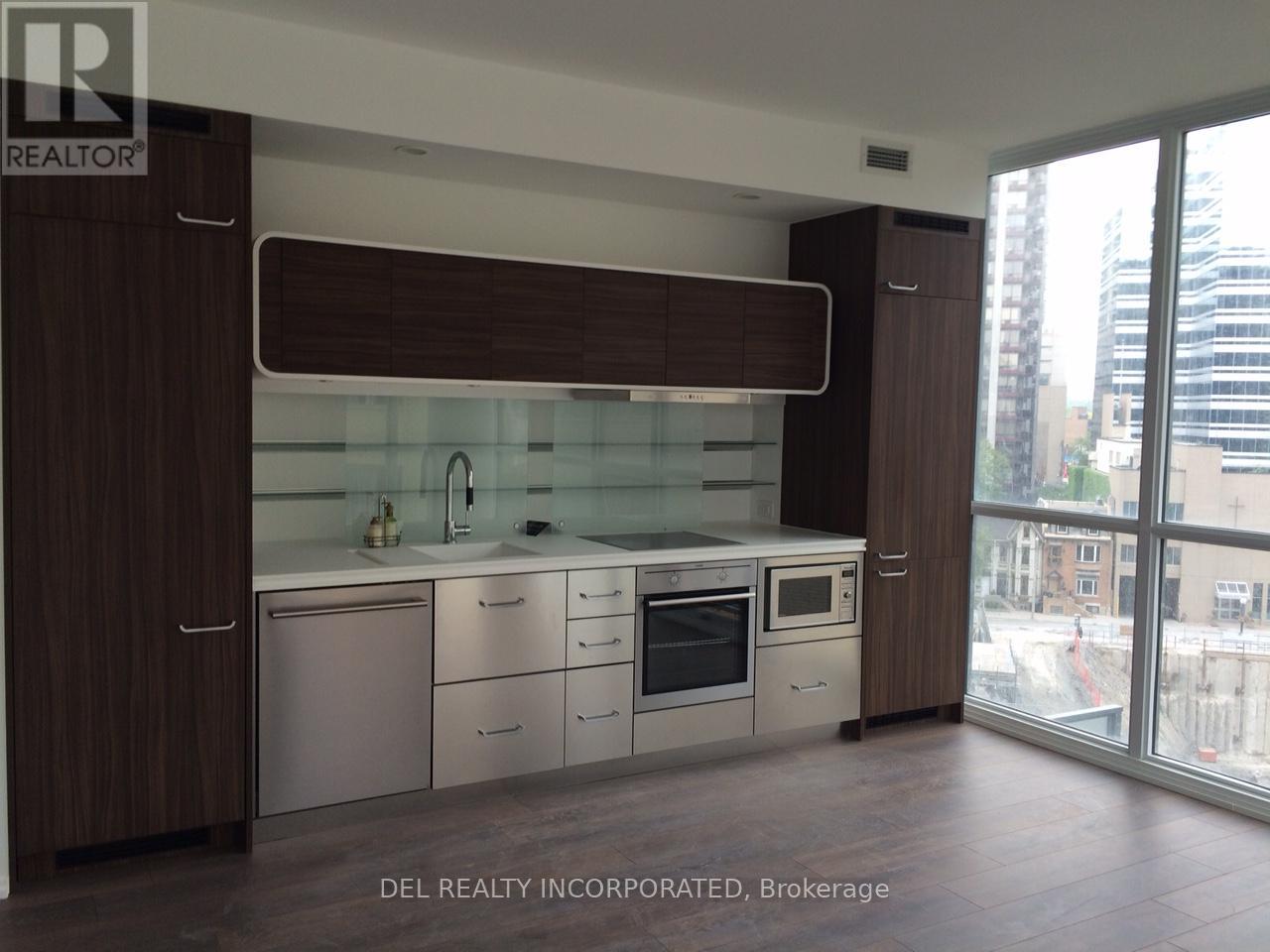 810 - 45 Charles Street E, Toronto (Church-Yonge Corridor), Ontario  M4Y 1S2 - Photo 2 - C12077260