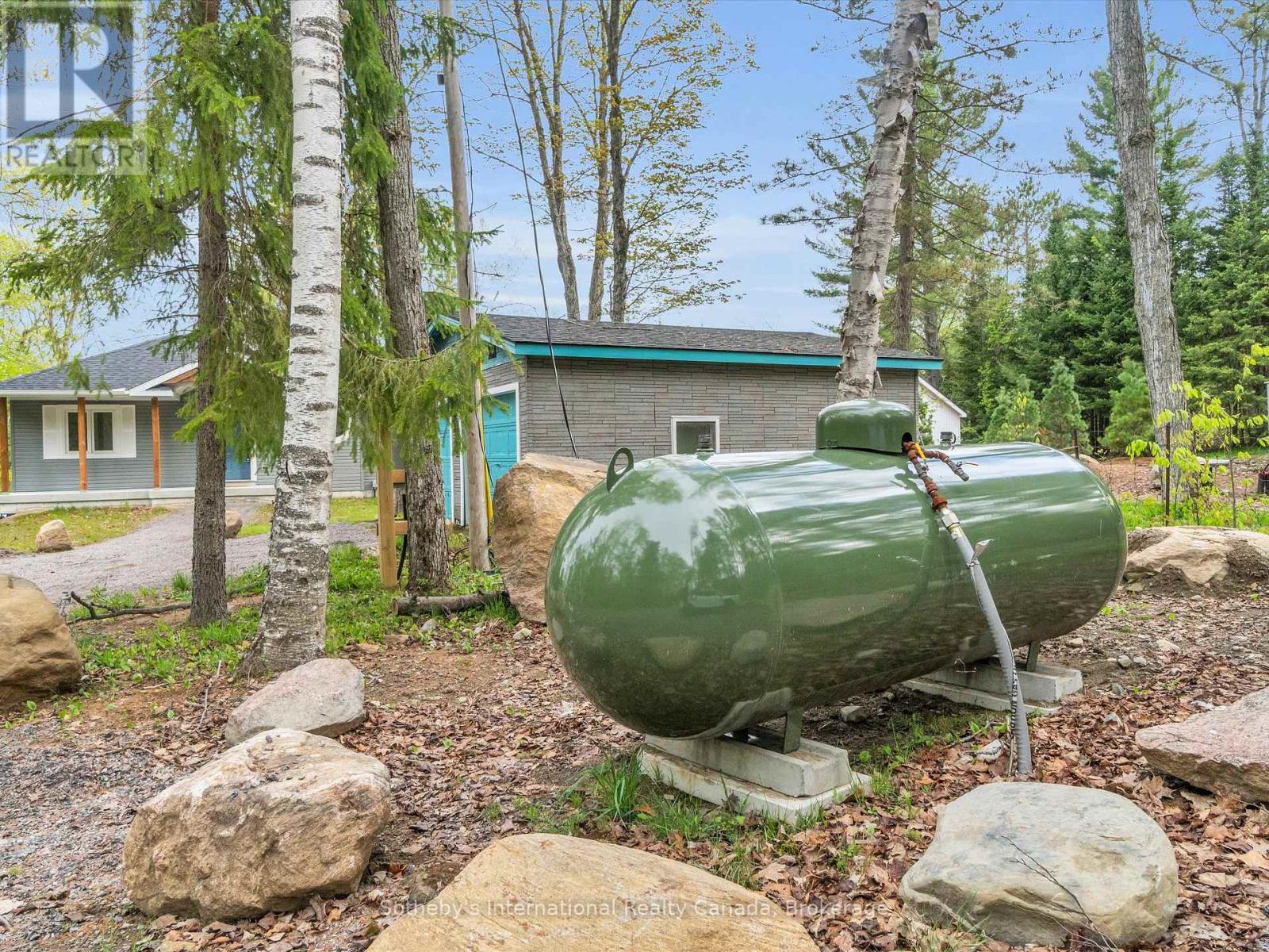 #2 - 3179 Muskoka Road 117, Lake Of Bays, Ontario  P0B 1A0 - Photo 15 - X12163933