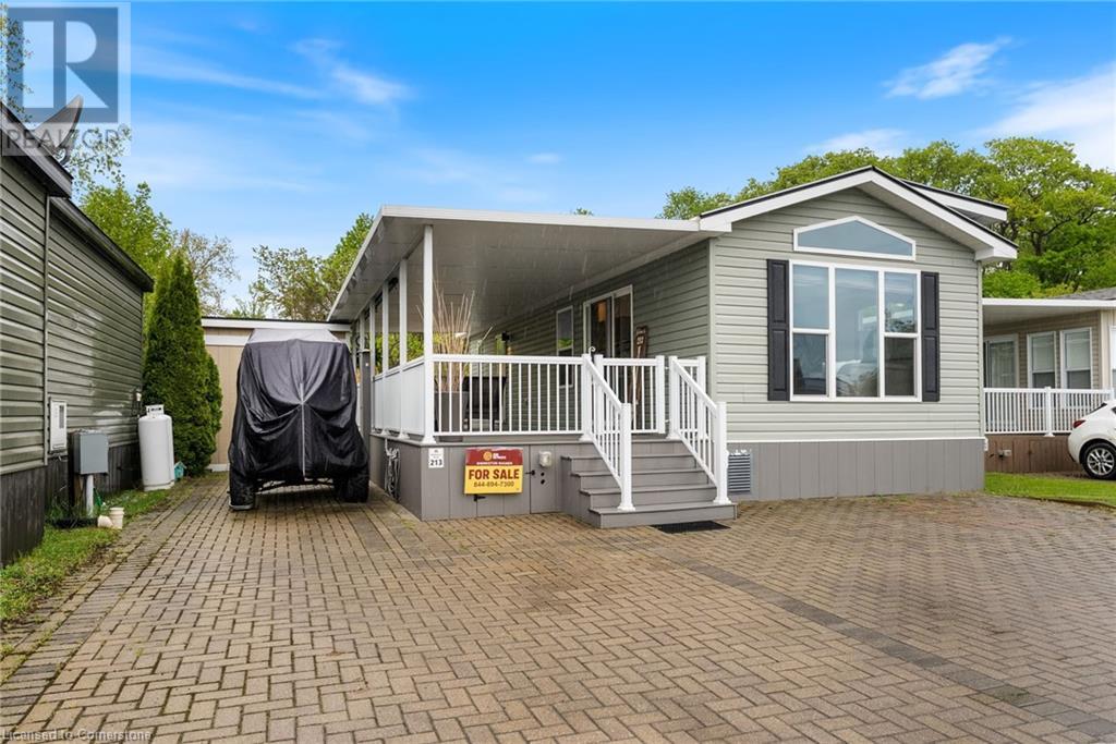 490 EMPIRE Road Unit# 213, Sherkston, Ontario