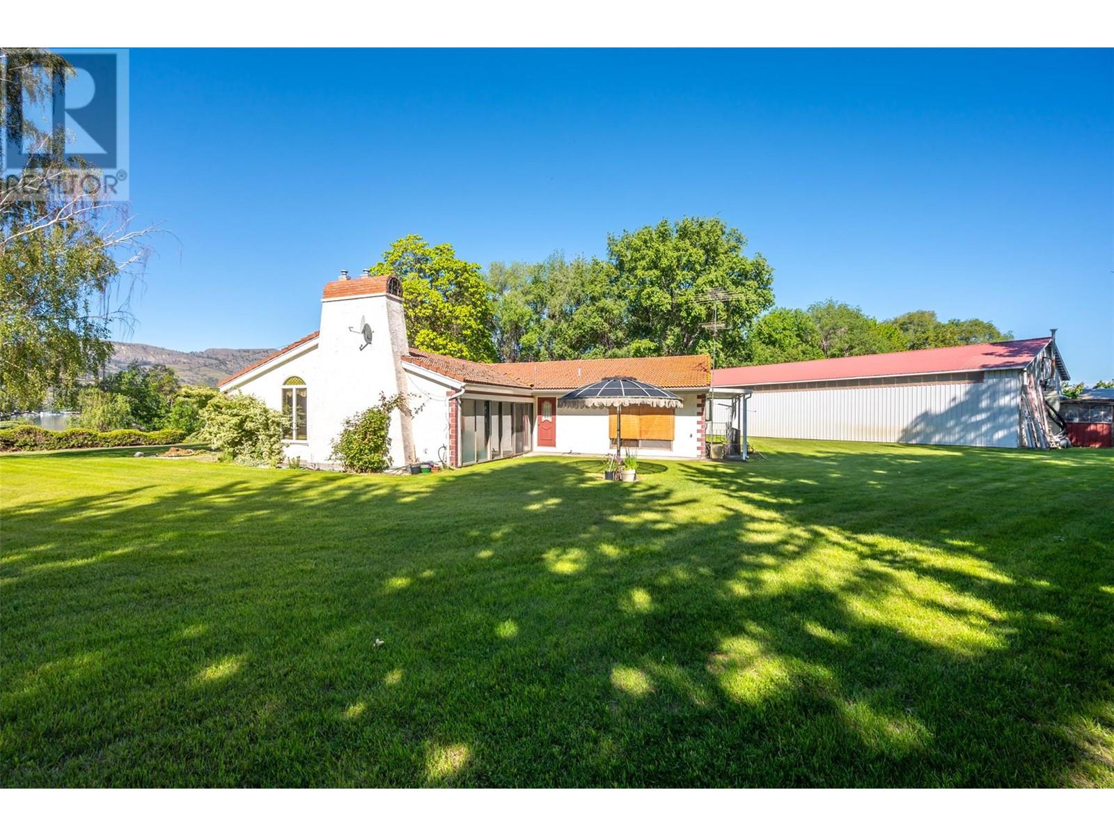 1209 LAKESHORE Drive, Osoyoos, BC V0H1V6
