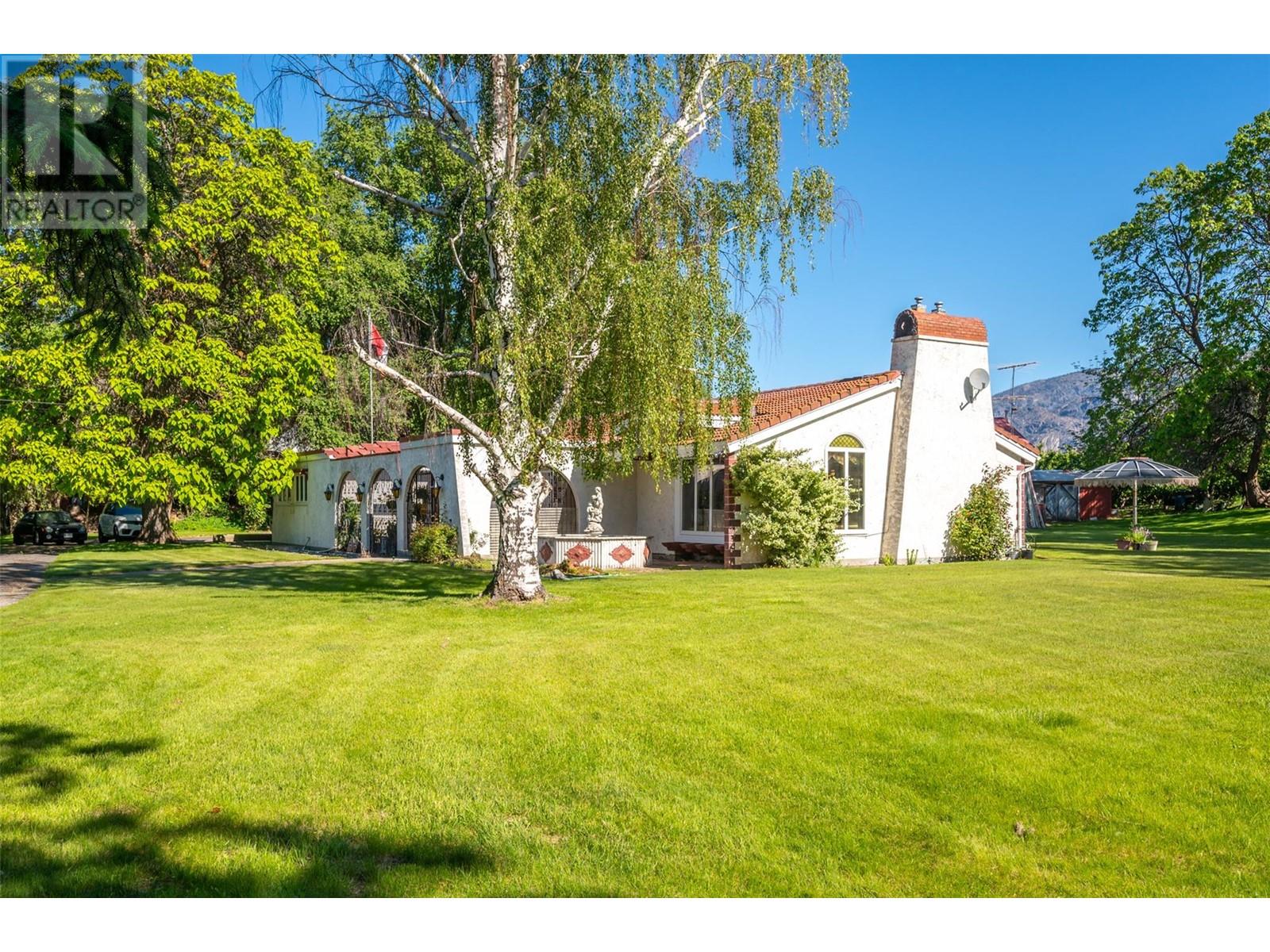 1209 LAKESHORE Drive, Osoyoos, BC V0H1V6