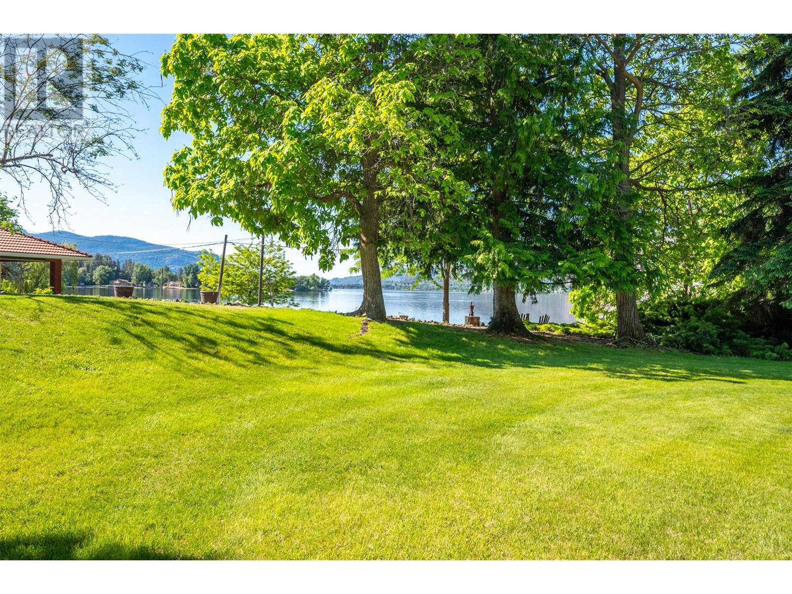 1209 LAKESHORE Drive, Osoyoos, BC V0H1V6