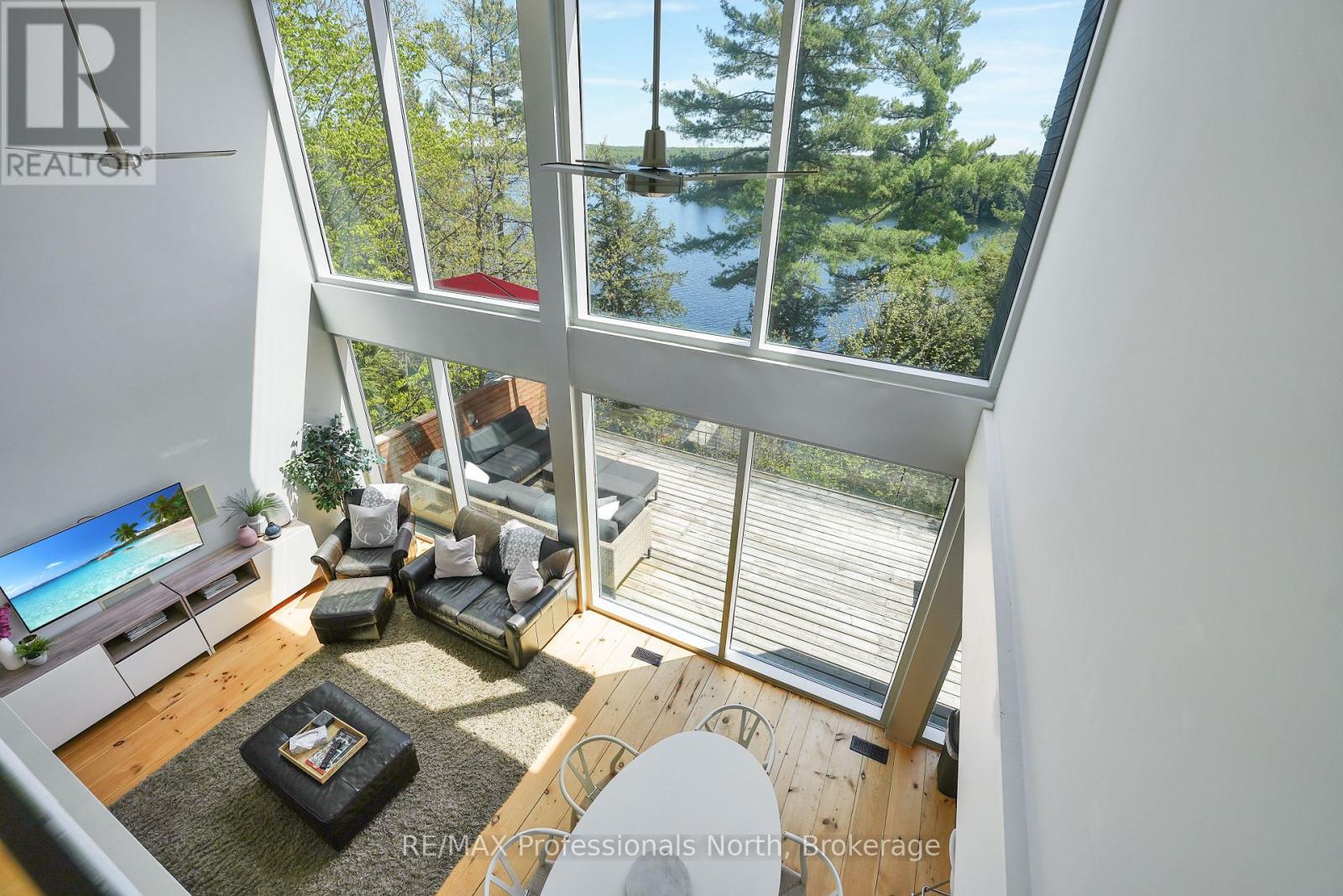 1004 Lipton Drive, Dysart Et Al, Ontario  K0M 1S0 - Photo 14 - X12167089