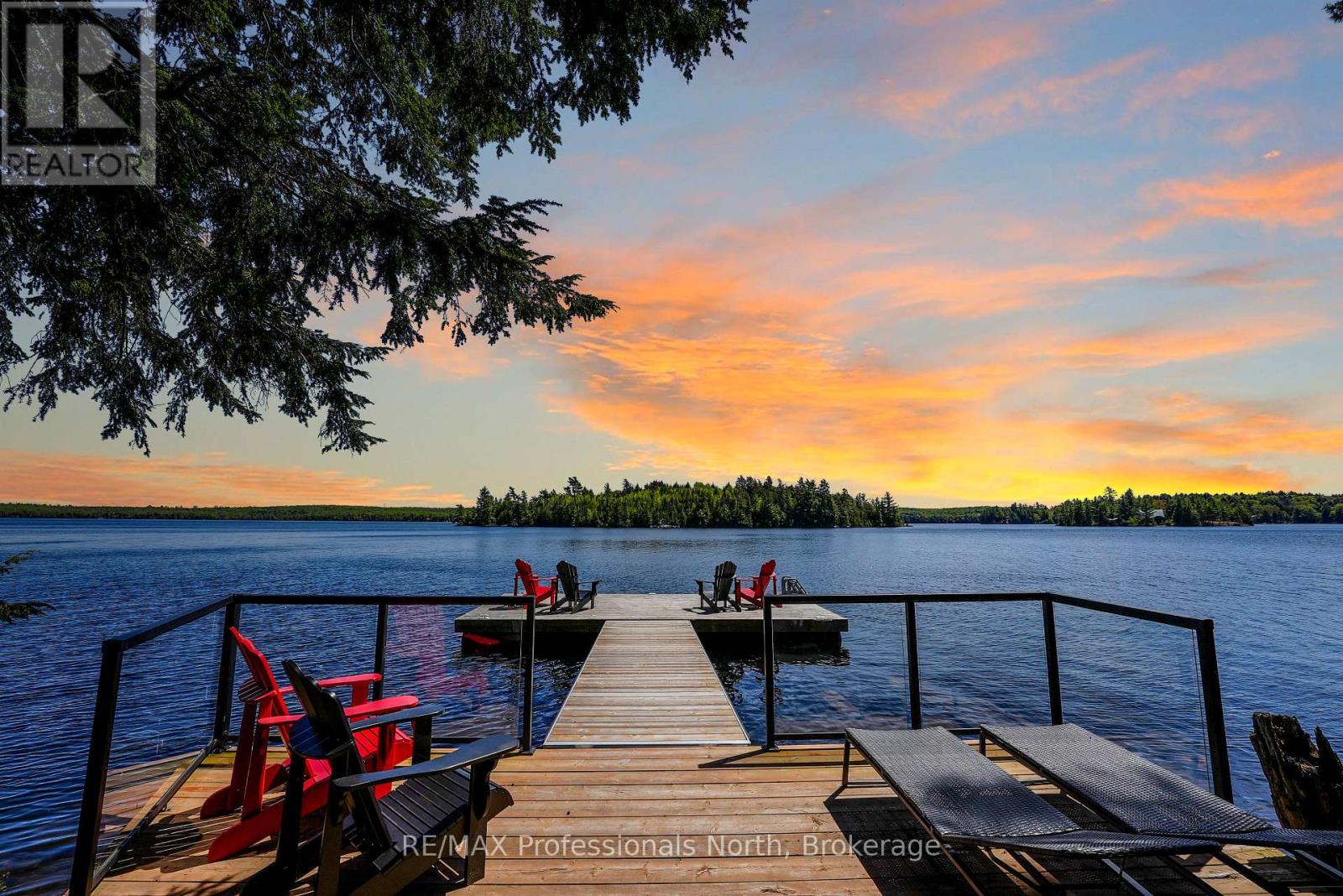 1004 Lipton Drive, Dysart Et Al, Ontario  K0M 1S0 - Photo 43 - X12167089