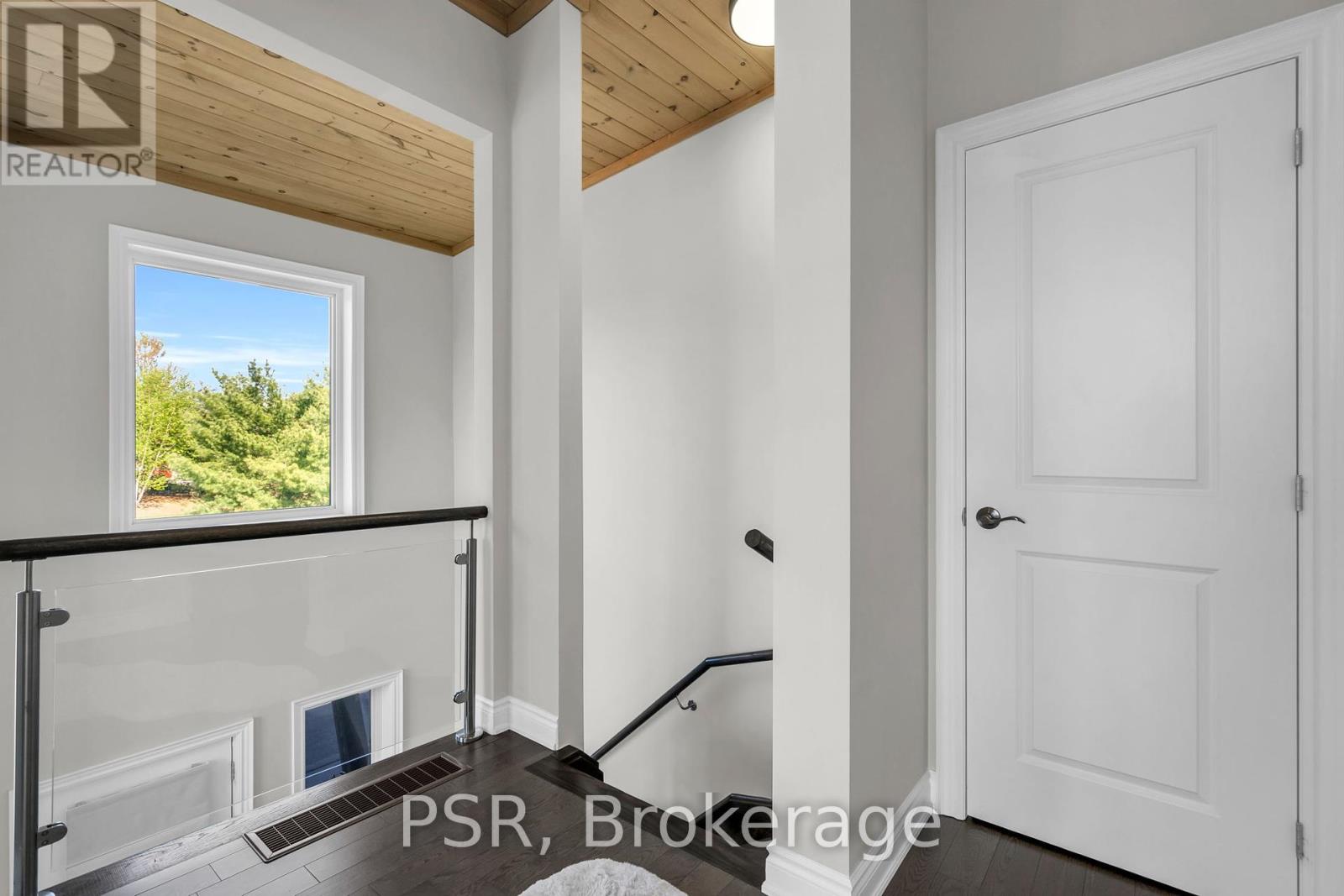 44 Carrick Trail, Gravenhurst, Ontario  P1P 0A6 - Photo 21 - X12167118
