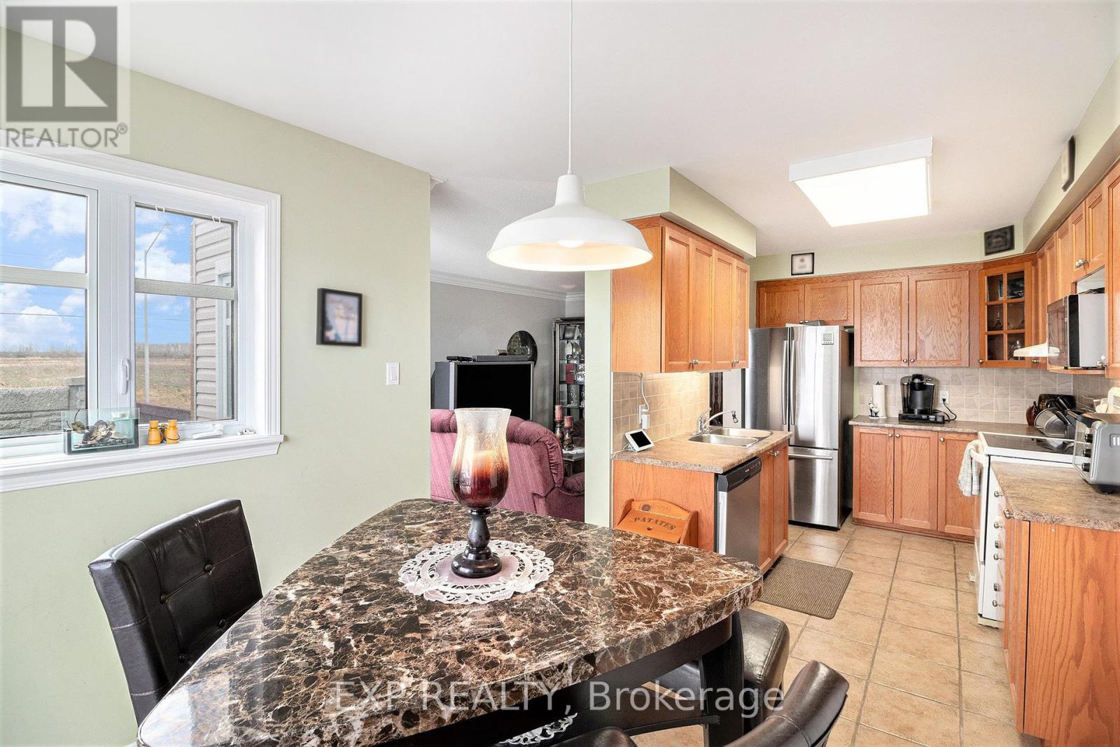 258 Trail Side Circle, Ottawa, Ontario  K4A 5B5 - Photo 14 - X12167221