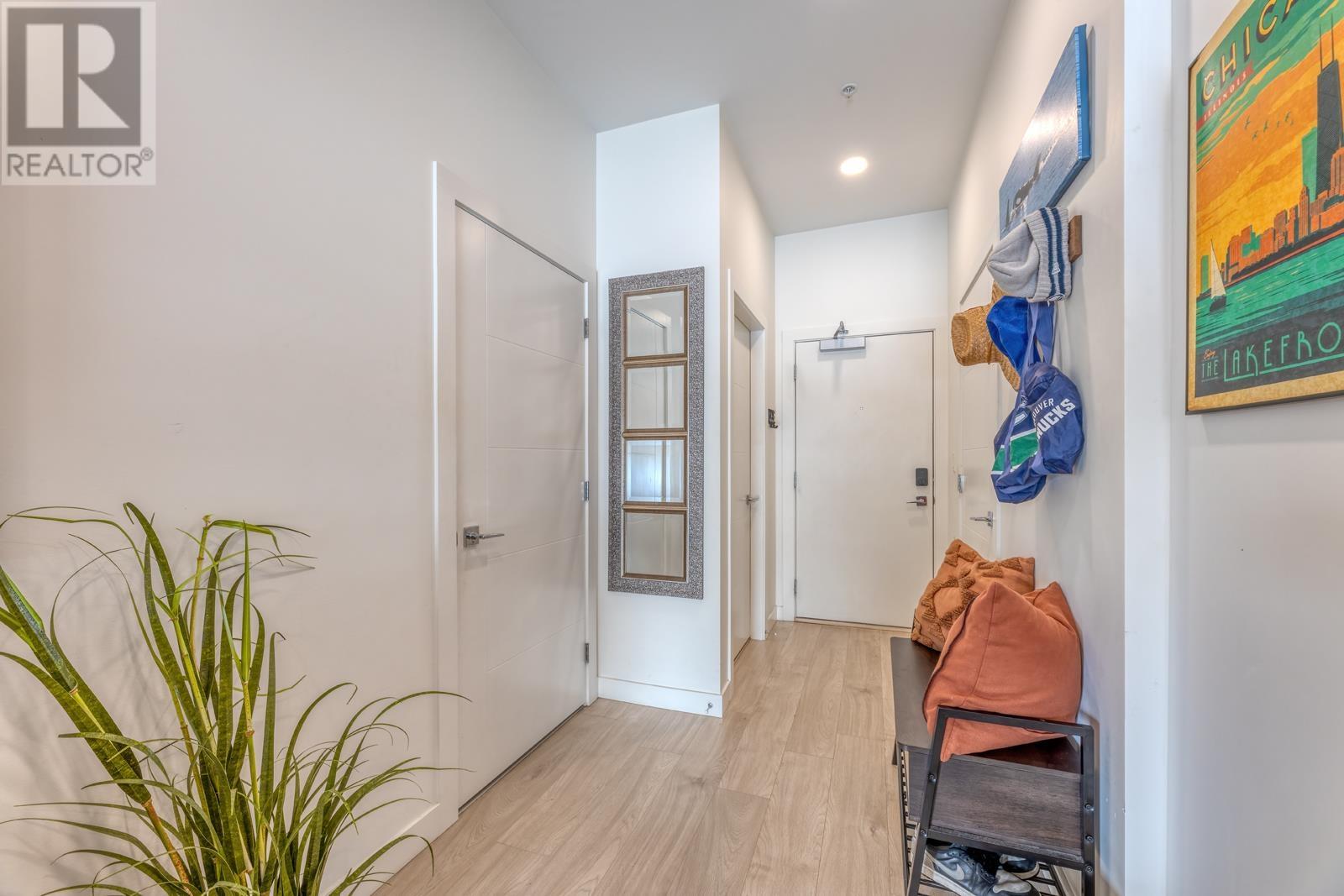 405 2345 Rindall Avenue, Port Coquitlam, British Columbia  V3C 1V3 - Photo 7 - R3005004