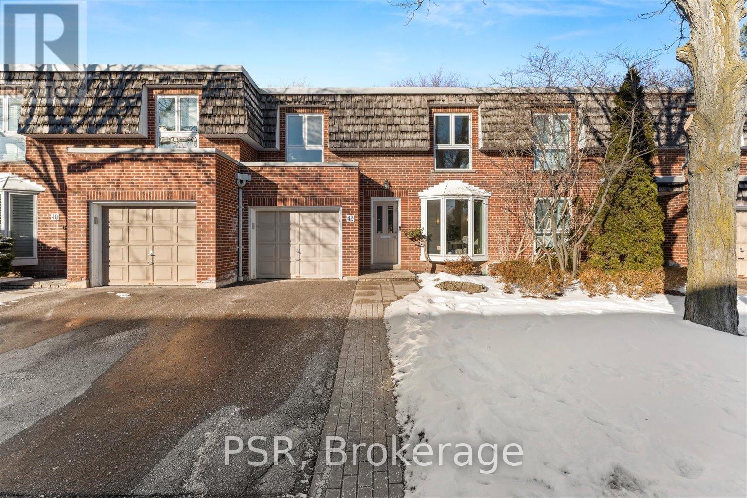 42 Crimson Mill Way, Toronto, Ontario  M2L 1T6 - Photo 1 - C12167097