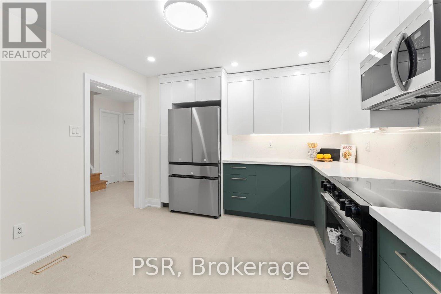 42 Crimson Mill Way, Toronto, Ontario  M2L 1T6 - Photo 21 - C12167097