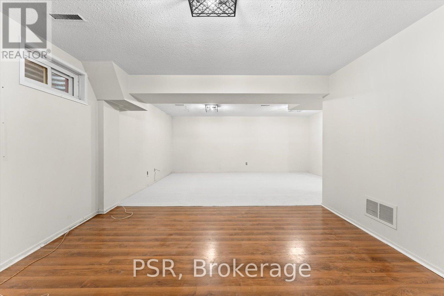 42 Crimson Mill Way, Toronto, Ontario  M2L 1T6 - Photo 39 - C12167097