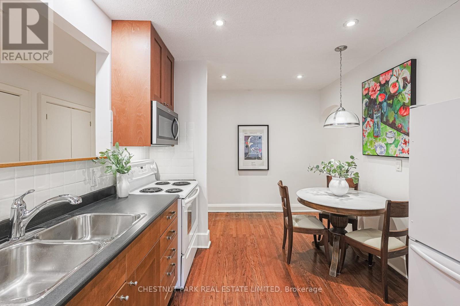 111 - 480 Oriole Parkway, Toronto, Ontario  M5P 2H8 - Photo 19 - C12167139