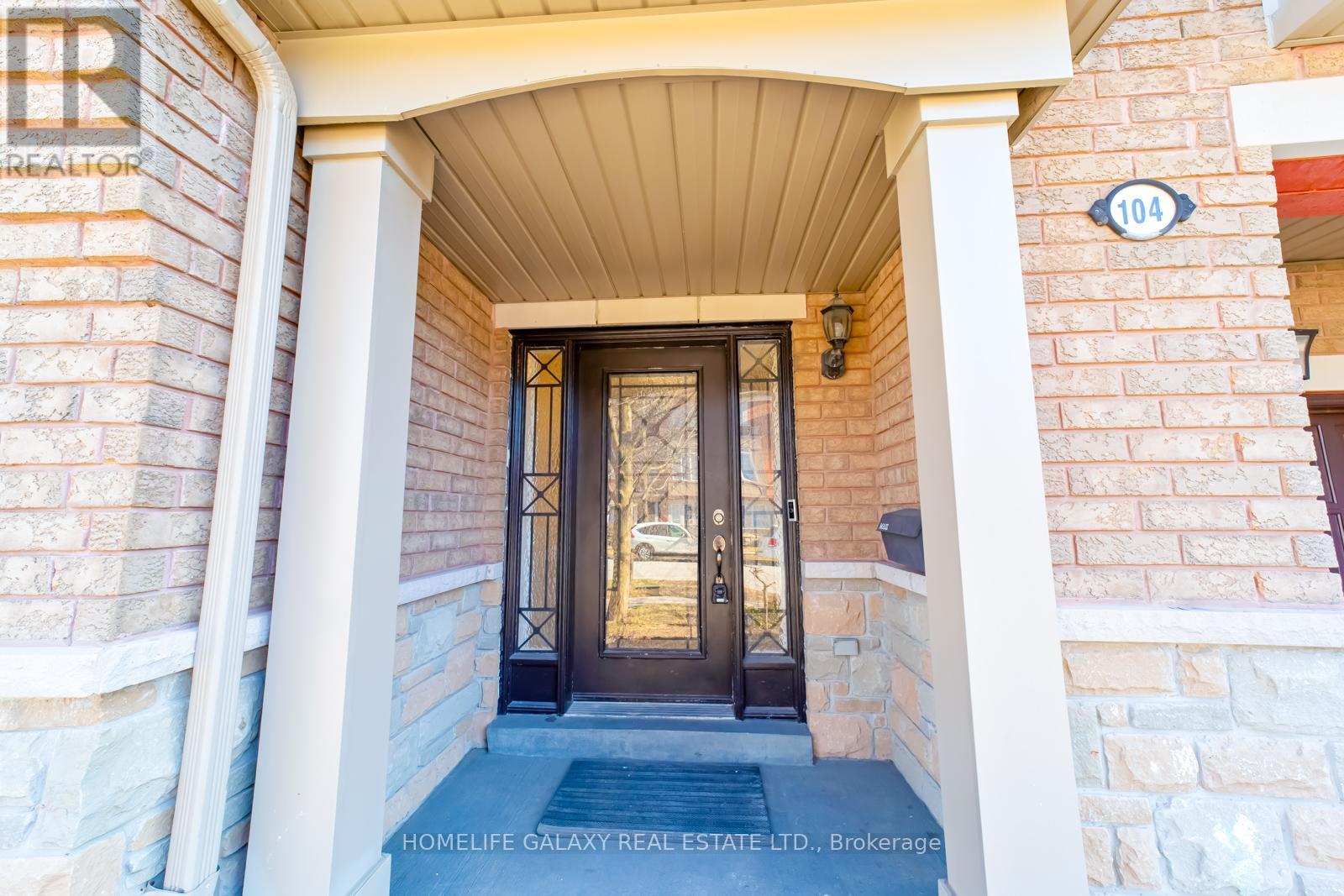 Property at 104 STAGECOACH CIRCLE image 5