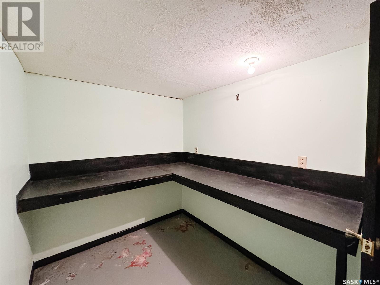 1304 J Avenue N, Saskatoon, Saskatchewan  S7L 2L8 - Photo 26 - SK006710