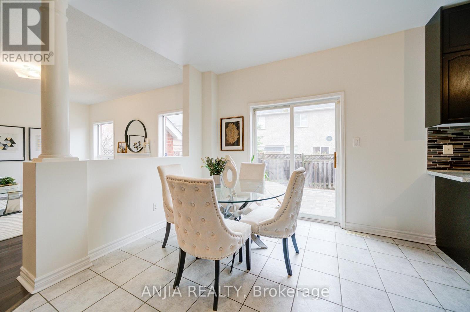 91 Crawford Street, Markham, Ontario  L6C 2W3 - Photo 18 - N12167091