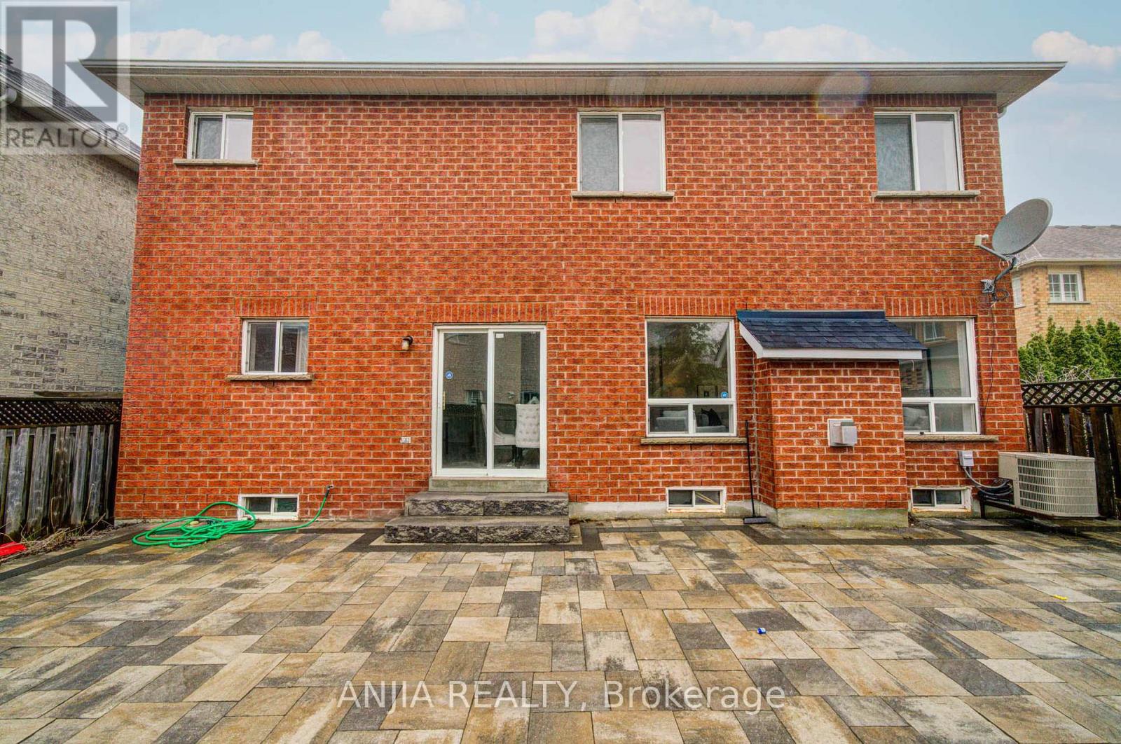 91 Crawford Street, Markham, Ontario  L6C 2W3 - Photo 49 - N12167091
