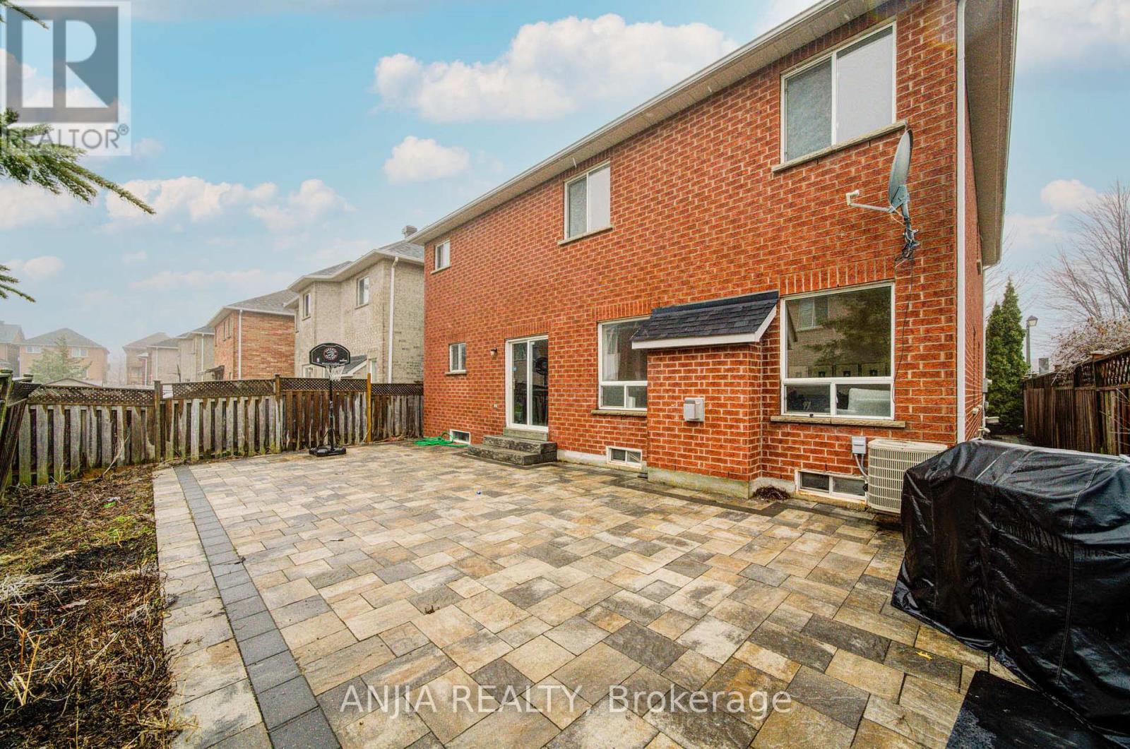 91 Crawford Street, Markham, Ontario  L6C 2W3 - Photo 50 - N12167091
