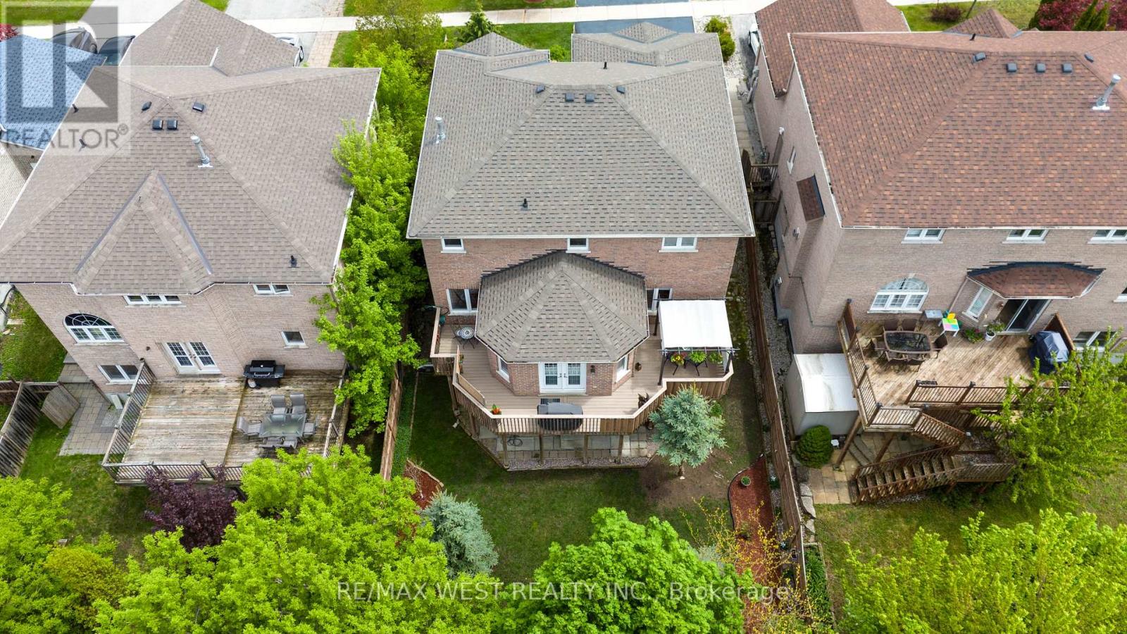 423 Mapleton Avenue, Barrie, Ontario  L4N 3W1 - Photo 3 - S12167202