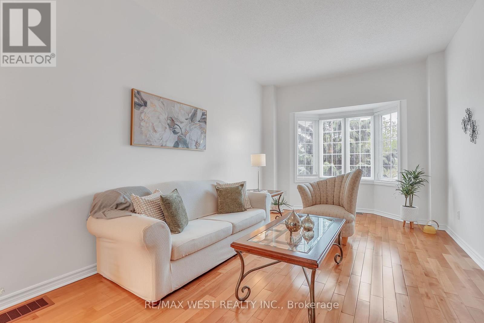 423 Mapleton Avenue, Barrie, Ontario  L4N 3W1 - Photo 8 - S12167202