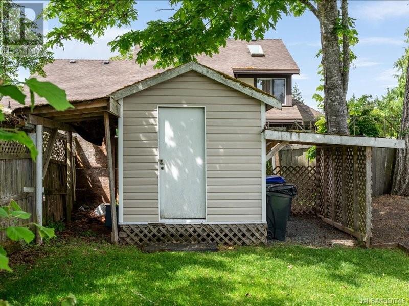 521 Arbutus St, Qualicum Beach, British Columbia  V9K 1K8 - Photo 53 - 1000743