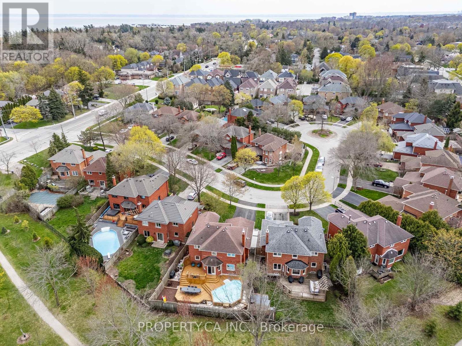 119 Triller Place, Oakville, Ontario  L6L 6J3 - Photo 45 - W12151413