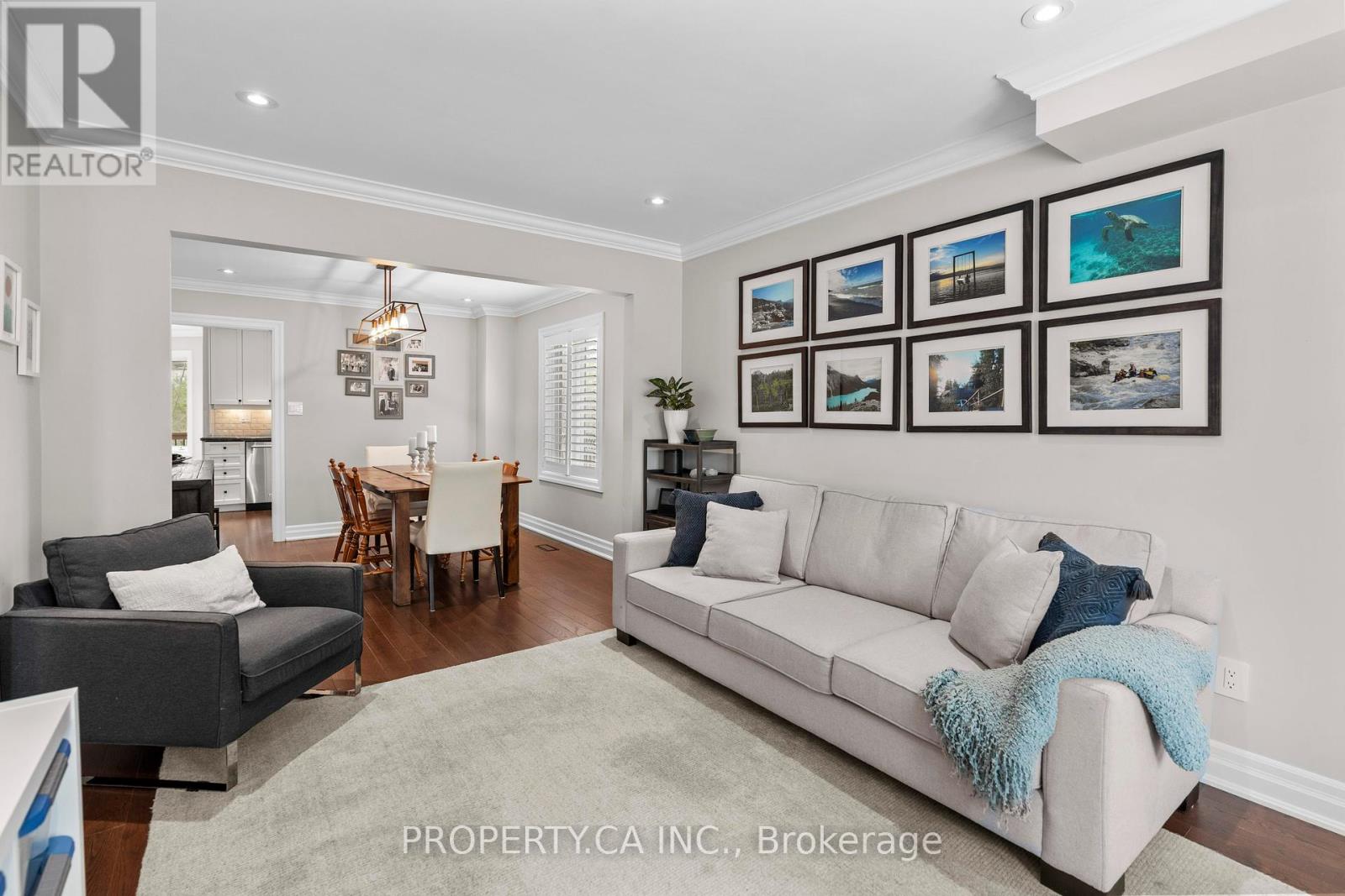 119 Triller Place, Oakville, Ontario  L6L 6J3 - Photo 8 - W12151413