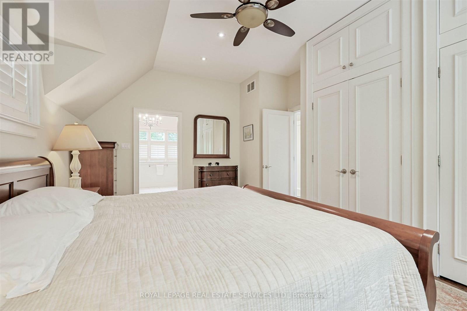 230 The Kingsway, Toronto, Ontario  M9A 3T5 - Photo 23 - W12167103