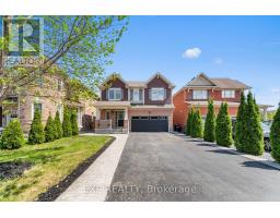 90 MCCLEAVE CRESCENT, Brampton, Ontario