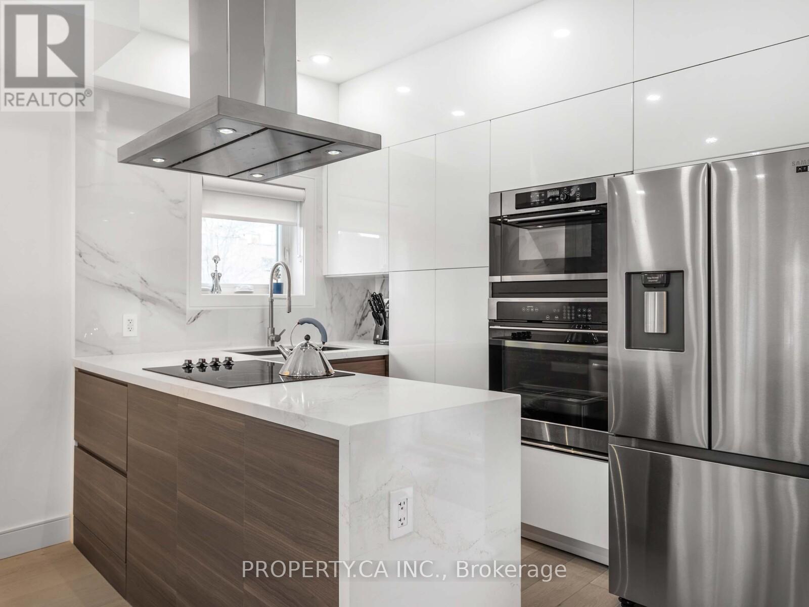 1526 Davenport Road, Toronto, Ontario  M6H 2H8 - Photo 9 - W12167126