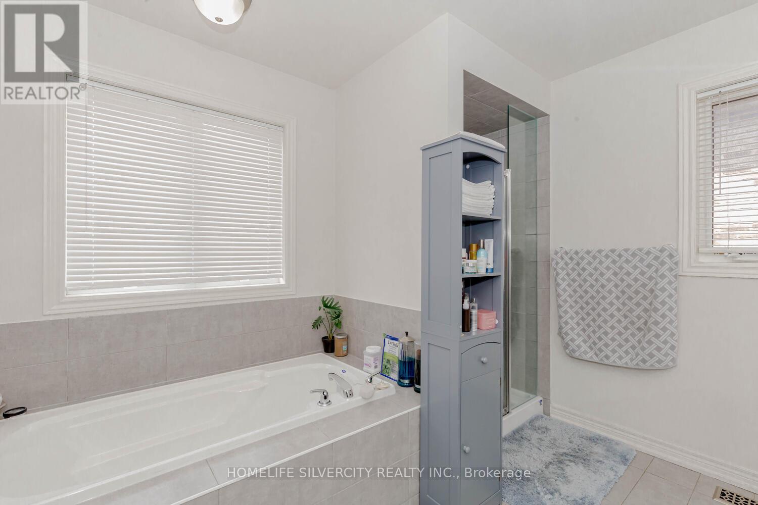 122 Squire Ellis Drive, Brampton, Ontario  L6P 4J4 - Photo 30 - W12167161