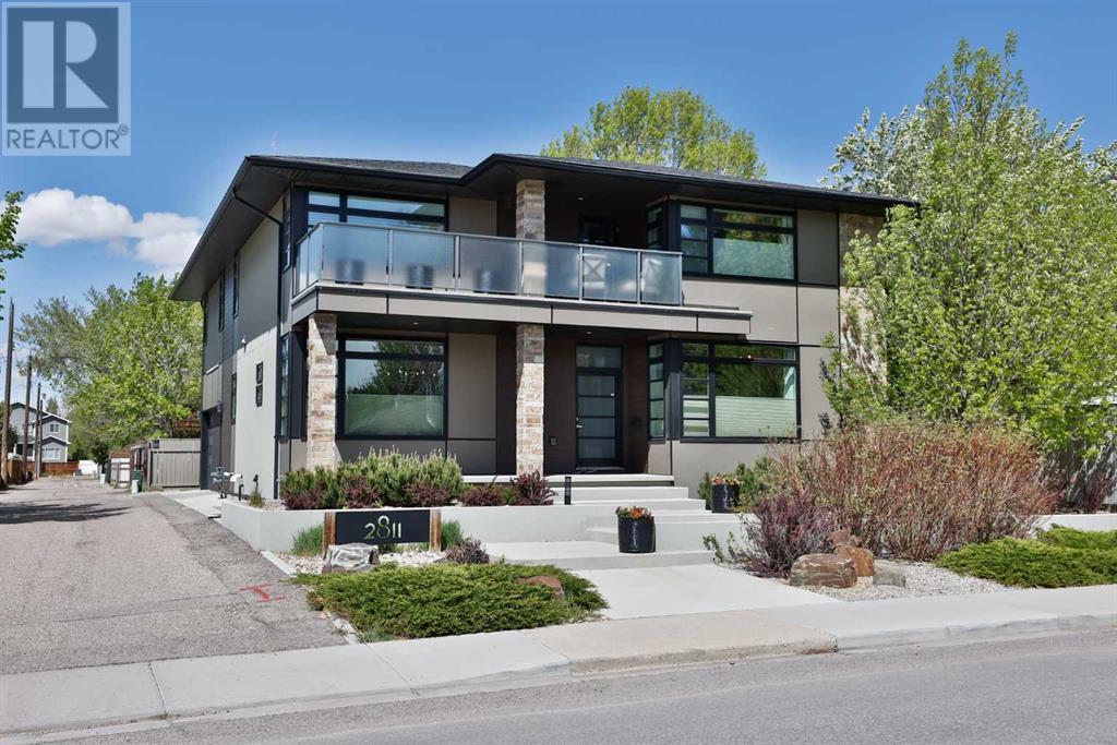 2811 6 Avenue S, Lethbridge, Alberta  T1J 1E6 - Photo 1 - A2219623