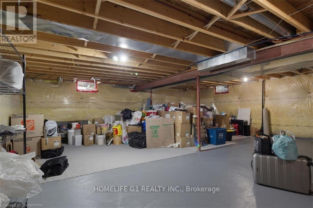 16 Weathering Heights, Hamilton, Ontario  L8J 0E7 - Photo 34 - X12167148