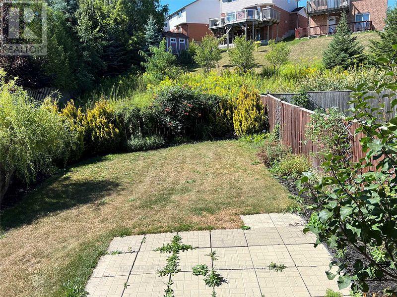 9 - 305 Briarmeadow Drive, Kitchener, Ontario  N2A 4K9 - Photo 10 - X12167208