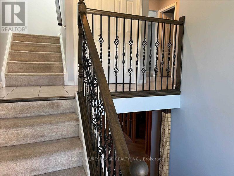 9 - 305 Briarmeadow Drive, Kitchener, Ontario  N2A 4K9 - Photo 6 - X12167208