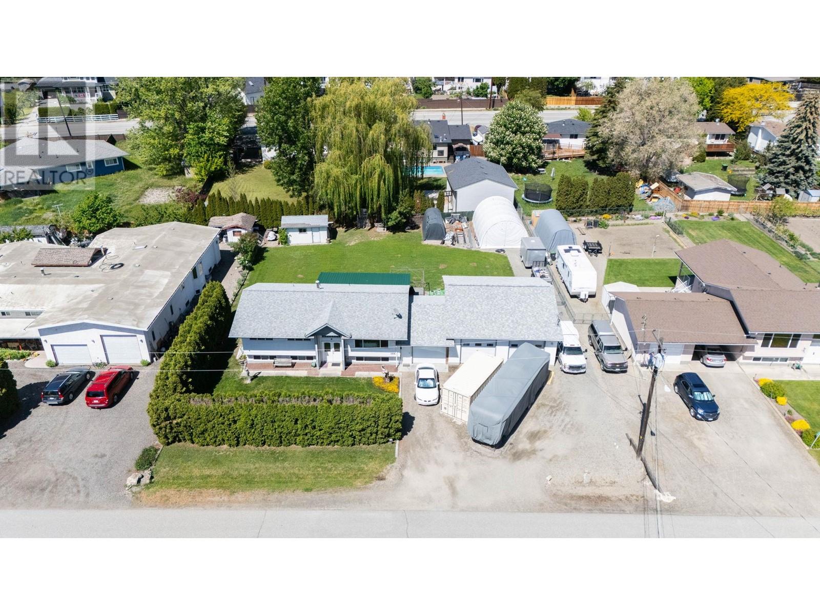 184 Cariboo Road, Kelowna, British Columbia