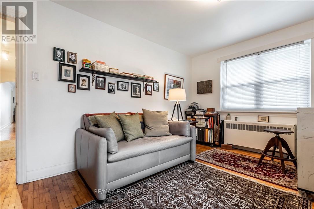 13 Mcmaster Avenue, Welland, Ontario  L3B 3S6 - Photo 23 - X12135582