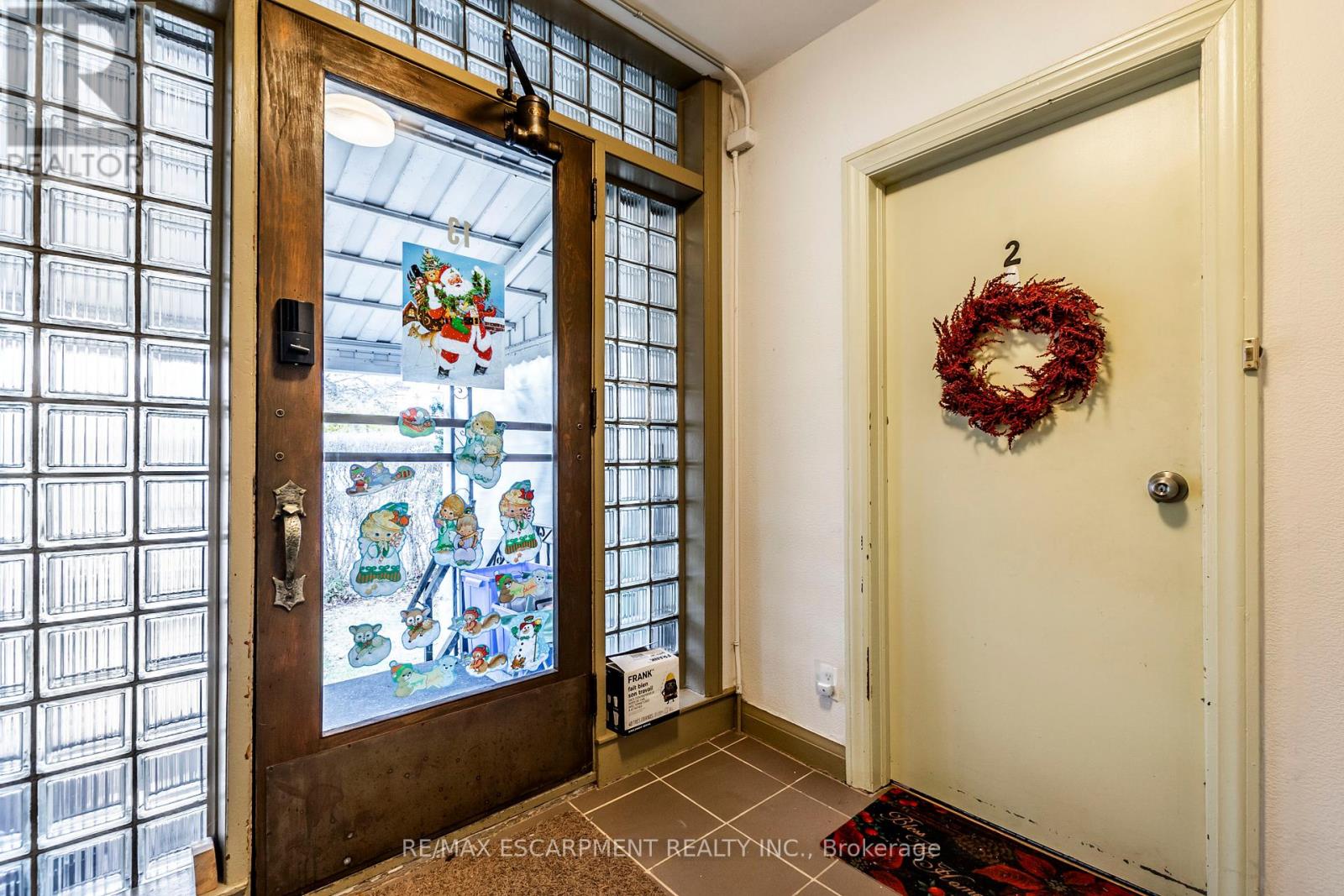 13 Mcmaster Avenue, Welland, Ontario  L3B 3S6 - Photo 8 - X12135582