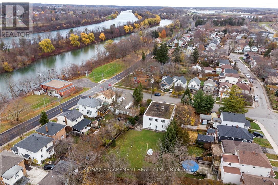 13 Mcmaster Avenue, Welland, Ontario  L3B 3S6 - Photo 32 - X12135582