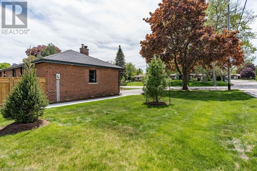 877 Condor Drive, Burlington, Ontario  L7T 3A8 - Photo 40 - 40730762