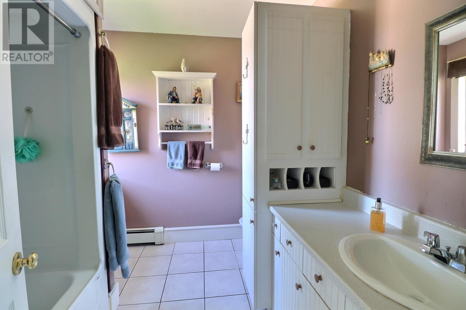 1088 Mcinnis Point - Rte 270 Road, Route 270, Earnscliffe, Prince Edward Island  C0A 2E0 - Photo 13 - 202511960