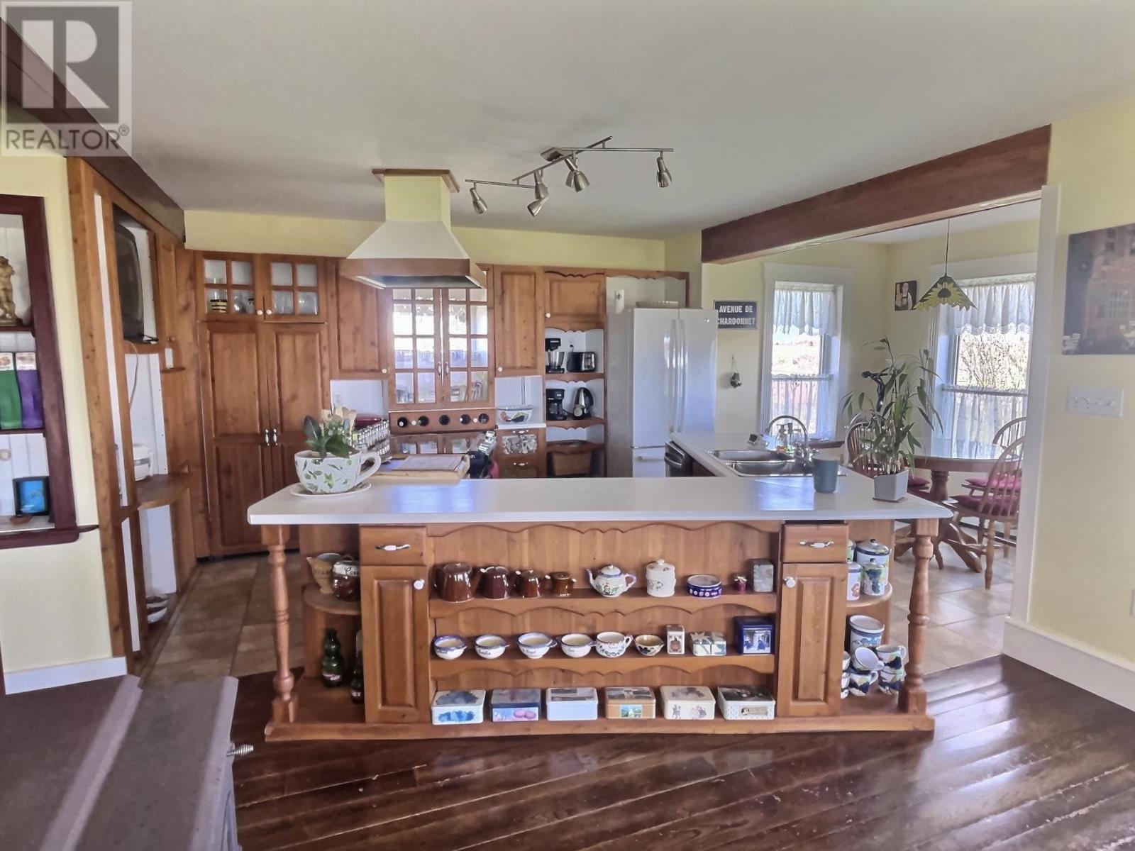 1088 Mcinnis Point - Rte 270 Road, Route 270, Earnscliffe, Prince Edward Island  C0A 2E0 - Photo 5 - 202511960