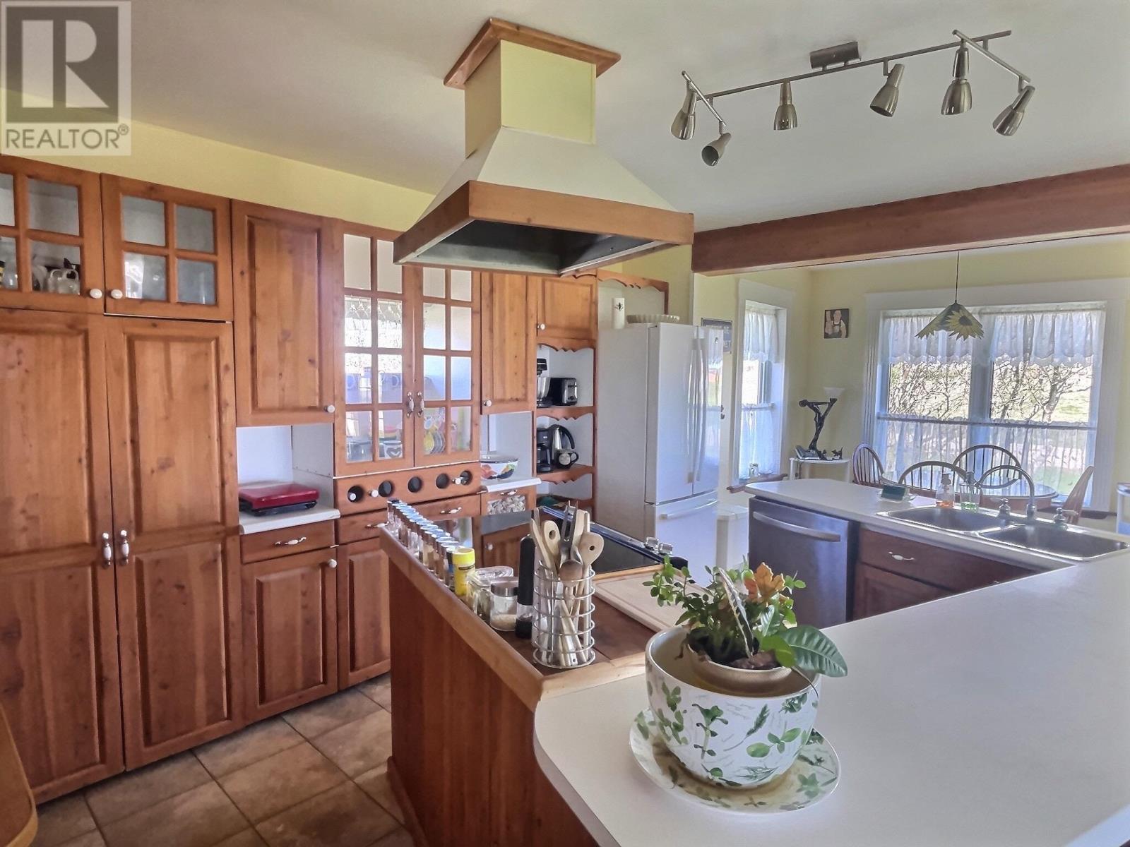 1088 Mcinnis Point - Rte 270 Road, Route 270, Earnscliffe, Prince Edward Island  C0A 2E0 - Photo 7 - 202511960