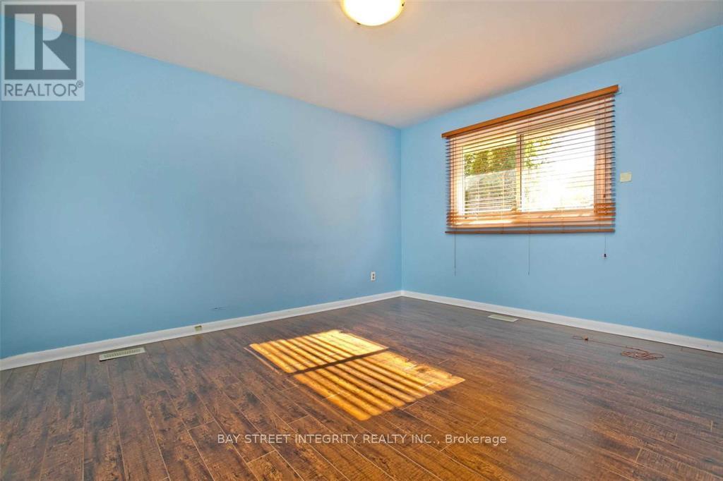 60 Hesketh Court, Toronto, Ontario  M4A 1M6 - Photo 12 - C12167263