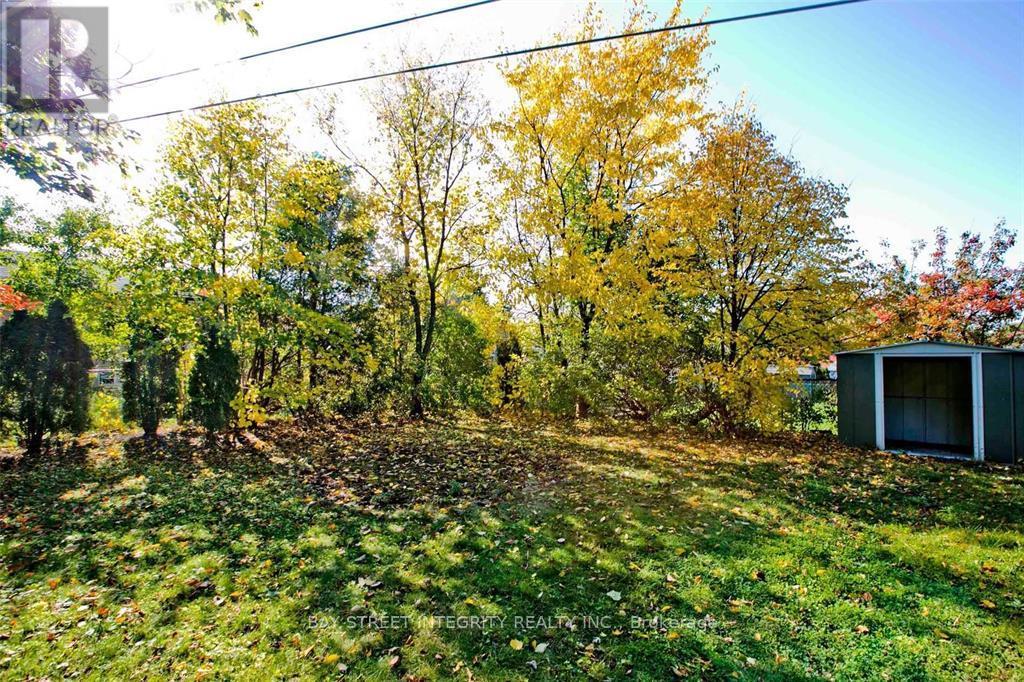 60 Hesketh Court, Toronto, Ontario  M4A 1M6 - Photo 22 - C12167263